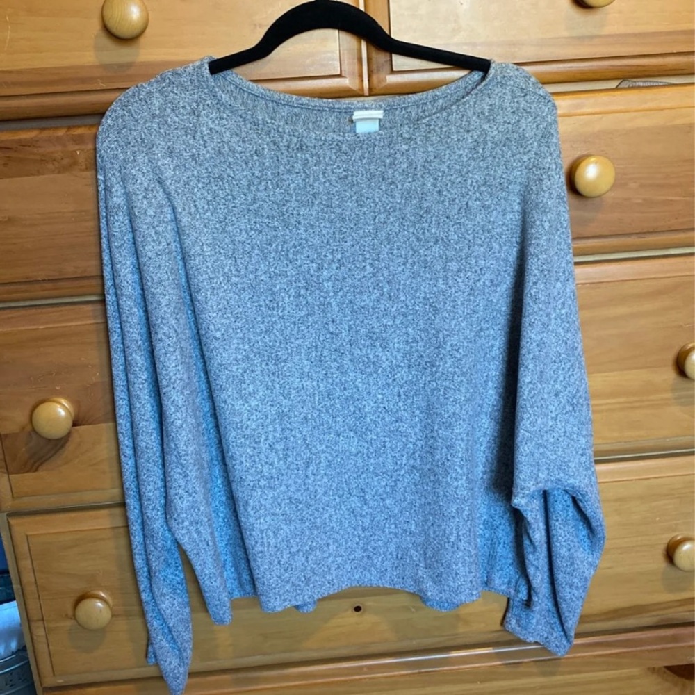 4/25$ H&M Dolman Grey Sweater Long Sleeve L
